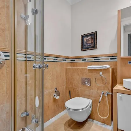 Prázdninový dům Ref 2087 - - 3-bedrooms With Sea View For Rent Cannes